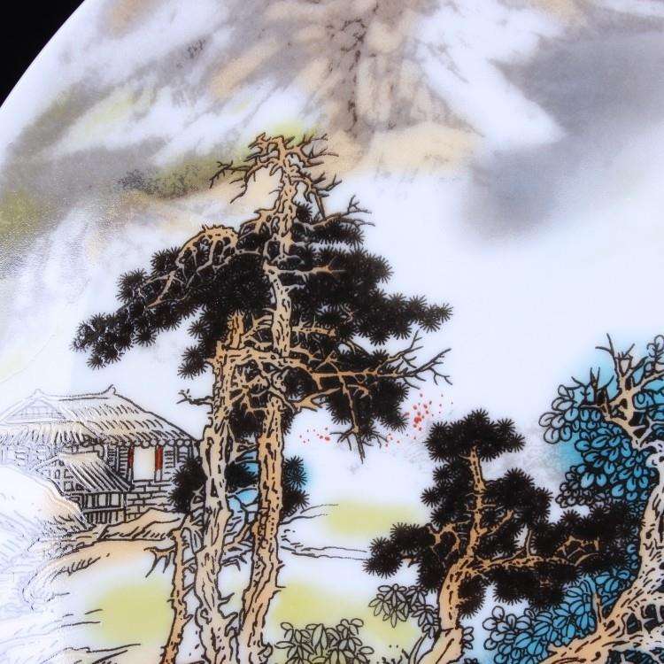 景德镇陶瓷器粉彩山水画挂盘装饰盘子现代时尚客厅家居工艺品摆件