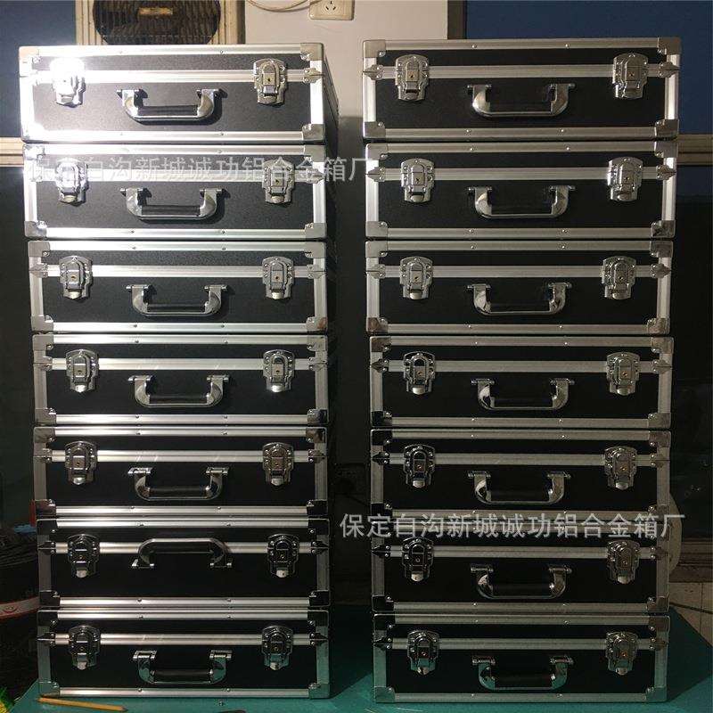 手提钥匙箱电子仪器设备箱大码工具箱LED舞台箱航空箱子厂家