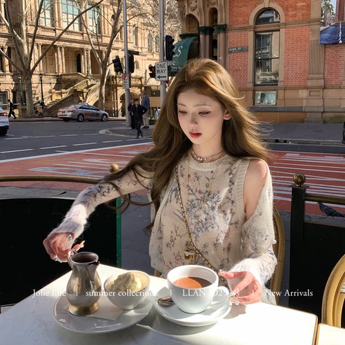 你的懒懒llan针织刺绣三件套