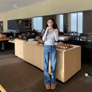 刺绣牛仔裤 你 显瘦显高遮肉直筒修身 小香私服裤 女新 懒懒llan