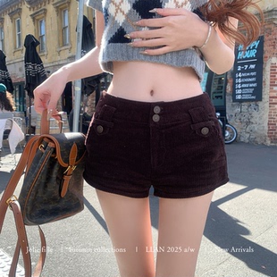 性感甜辣复古质感拼接腰头灯芯绒短裤 比例王者 懒懒llan 你