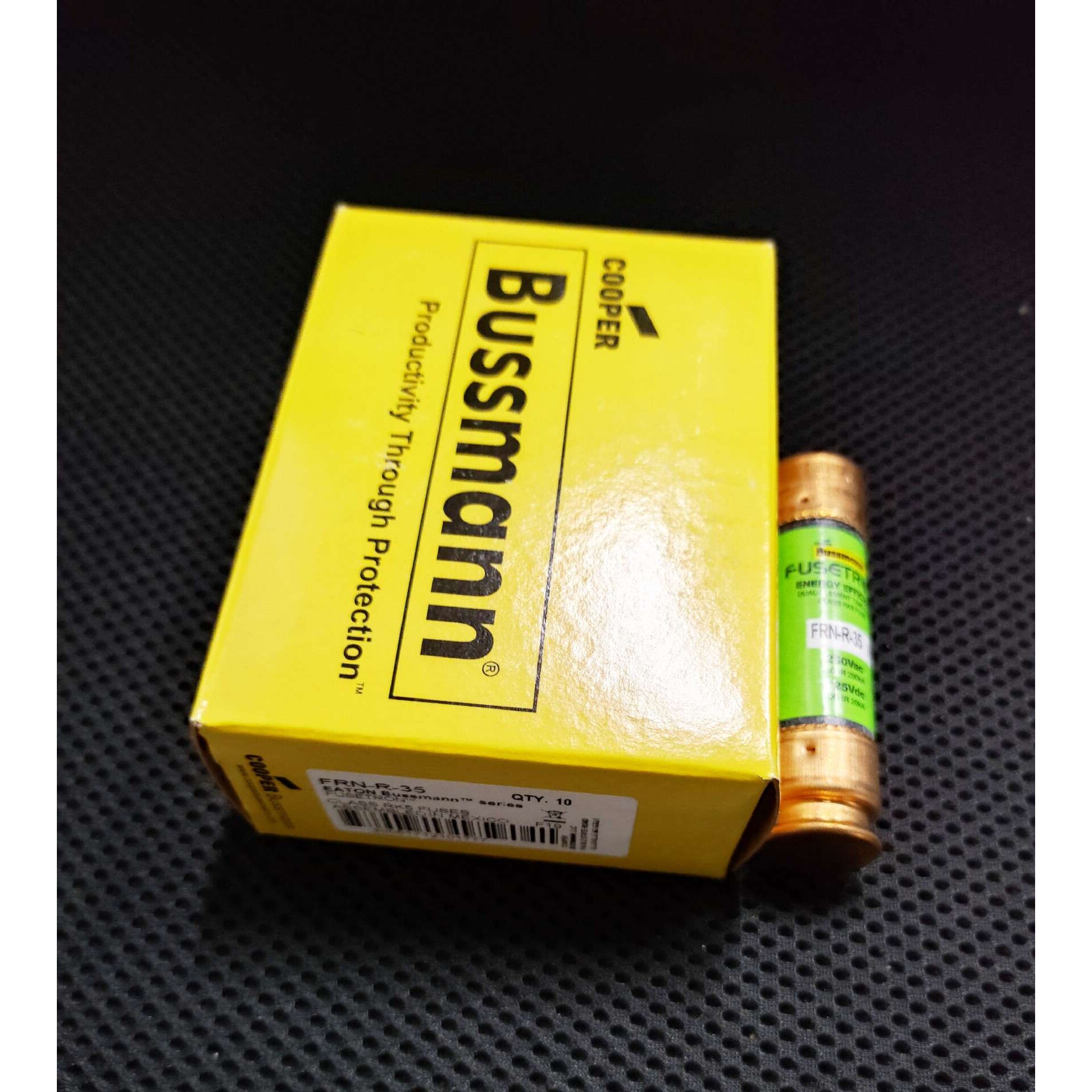 FRN-R-35延时保险丝 250V 35A 14X51巴斯曼BUSSMANN熔断器