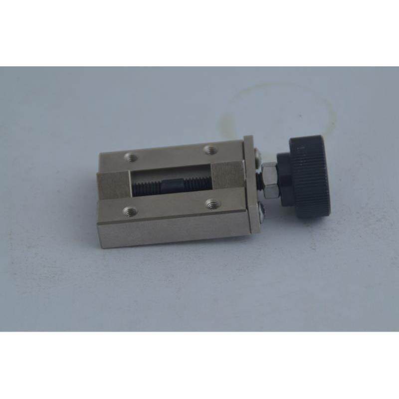 旋钮型SVCN30 直线导轨夹持器/直线导轨夹具