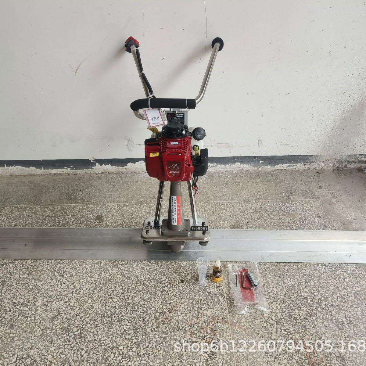振平尺混凝土整平机汽油抹平机汽油机收光找平水泥路面平板震动尺
