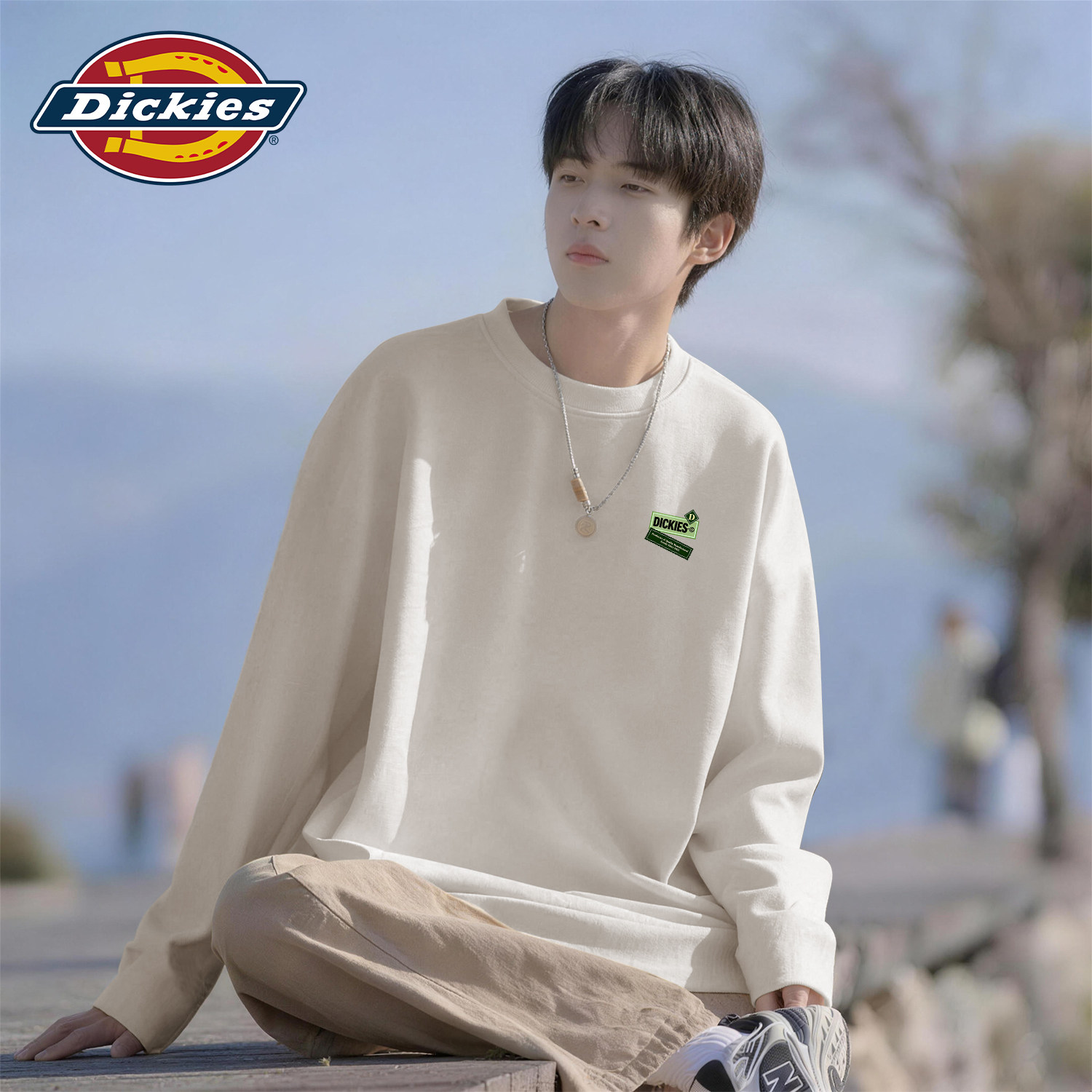 Dickies简约圆领纯棉长袖T恤男款