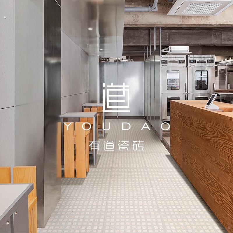 有道 灰色水磨石木纹墙地砖厨房化妆室阳台瓷砖咖啡厅商业防滑砖
