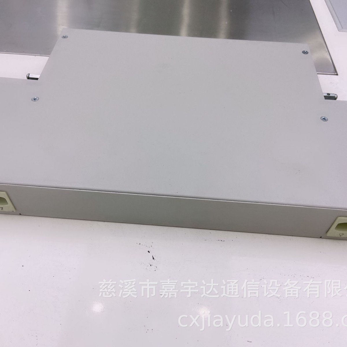 厂家直销12芯ODF机架式配线架
