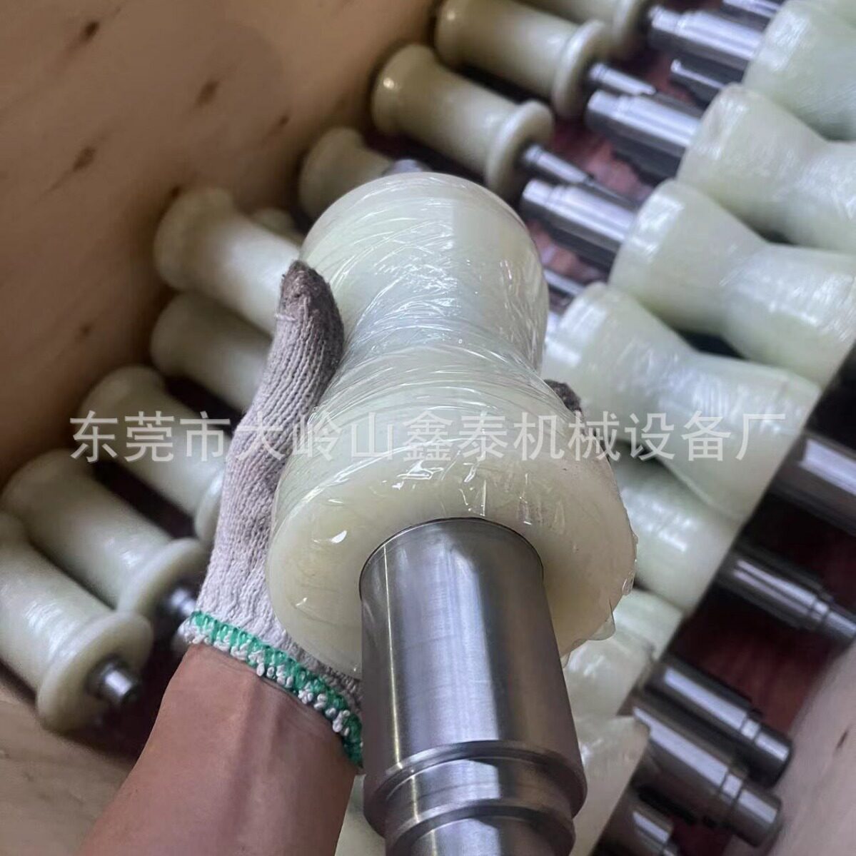 尼龙棒滚筒轴心不锈钢完全可代替不锈钢的尼龙棒滚筒辊筒输送设备