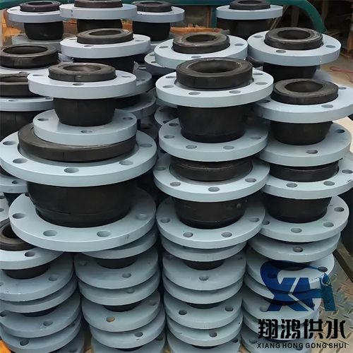 DN150法兰导流筒橡胶软接头