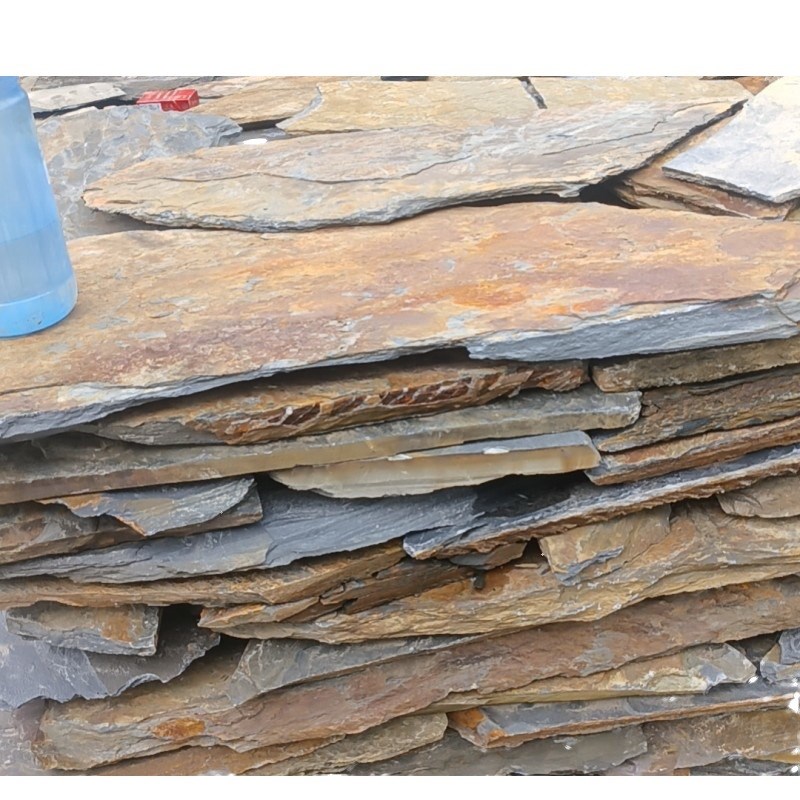 锈色青石板不规则碎拼片石板岩户外墙砖仿古文化石园林铺路地铺石