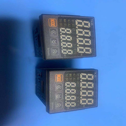 奥托尼克斯温度控制器TK4S-B4RN TK4S-24RN TK4S-14RN 中山君菱