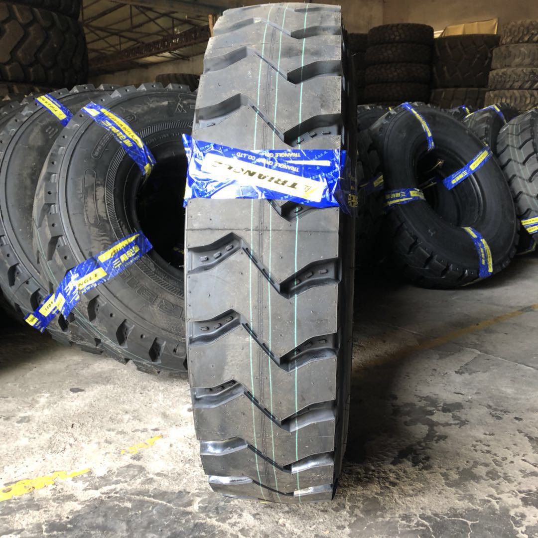 矿山自卸车 大花纹1200R20 12.00R20 全钢卡车拖车货车轮胎