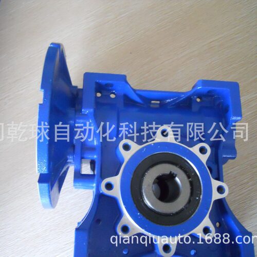 NMRV-P 090  MOTOVARIO 伞齿轮减速机   意大利产地 质量可靠