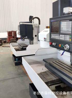 XH713立式加工中心/高刚加工中心/小型立式加工中心