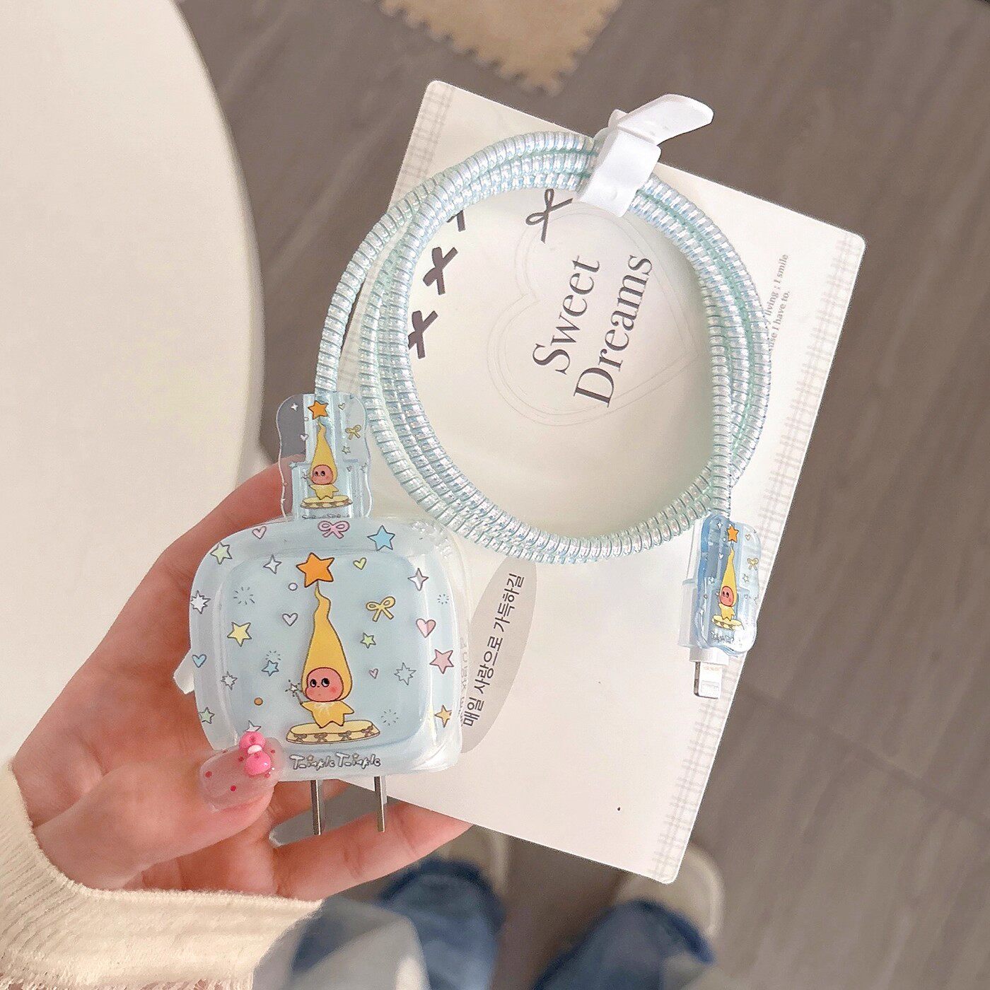 ins网红可爱高帽星星小孩适用苹果16充电器保护套14promax数据线