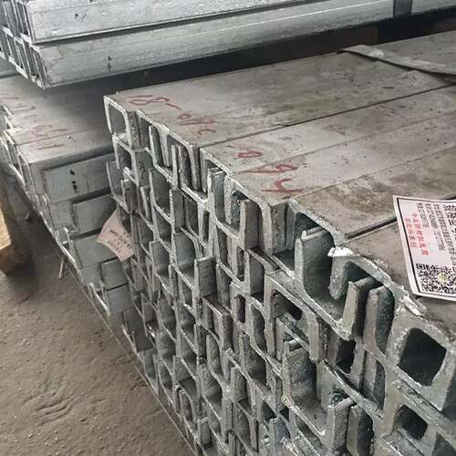 汉c型钢价格 定镀锌棕武BYC条可量根据求要打孔光伏支架大现货