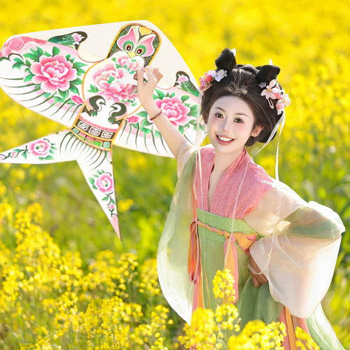 纸鸢风筝汉服写真拍照易飞新款