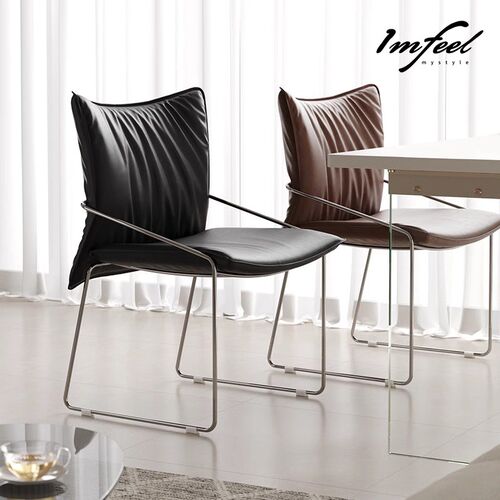 北欧轻奢沙发椅小户型简约中古阳台休闲椅家用卧室靠背单人椅