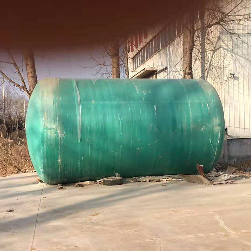 厂家直供玻璃钢储罐 卧式机械缠绕化工厂用新型化工储罐化粪池图片
