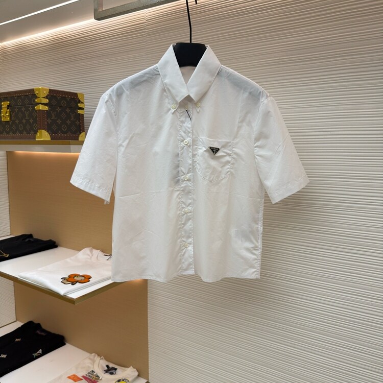 PD正确版三角标口袋纯棉短袖衬衫