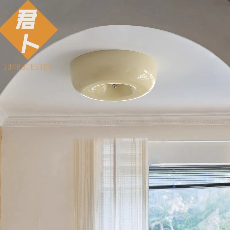 君卜中古奶油风布丁吸顶灯法式卧室书房阳台复古灯具简约儿童房灯