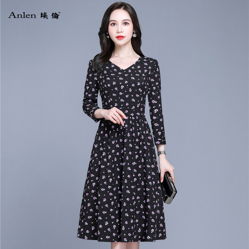 埃伦时尚碎花连衣裙春夏装2021年新款女装复古气质收腰中长款裙子