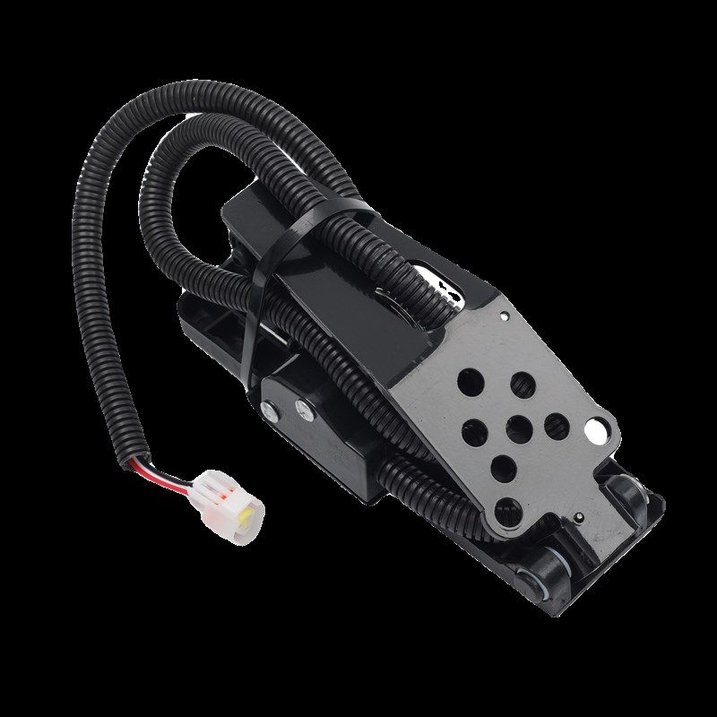 东风704-9拖拉机常柴发动机专用电子油门踏板总成改装