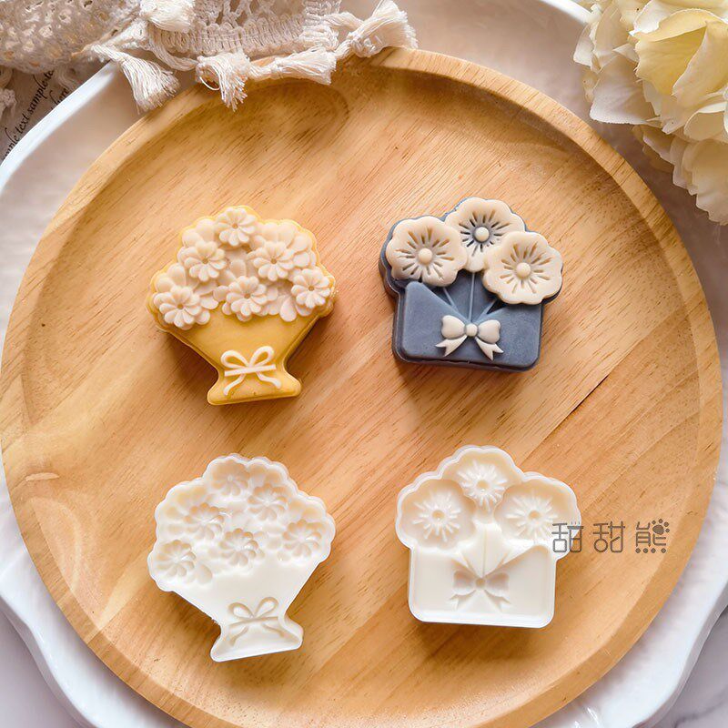 75克教师节感谢信鲜花绿豆糕月饼模具凤梨酥流心糕点甜品DIY工具