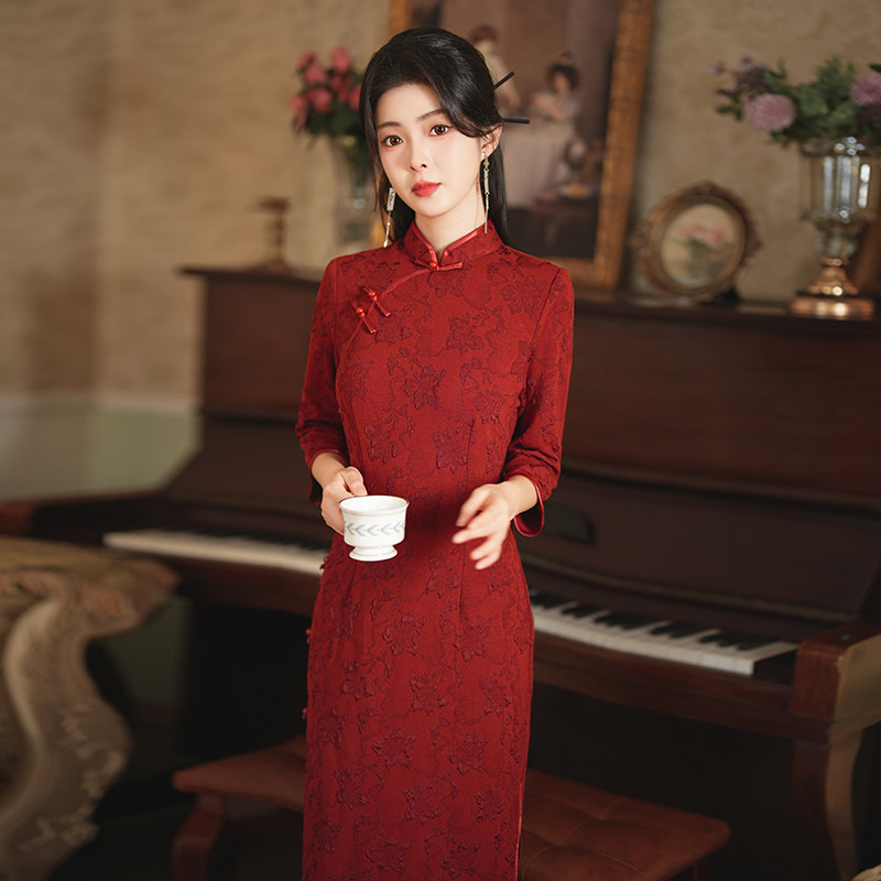 红色新中式新娘旗袍改良敬酒服2024新款订婚礼服连衣裙回门长袖秋
