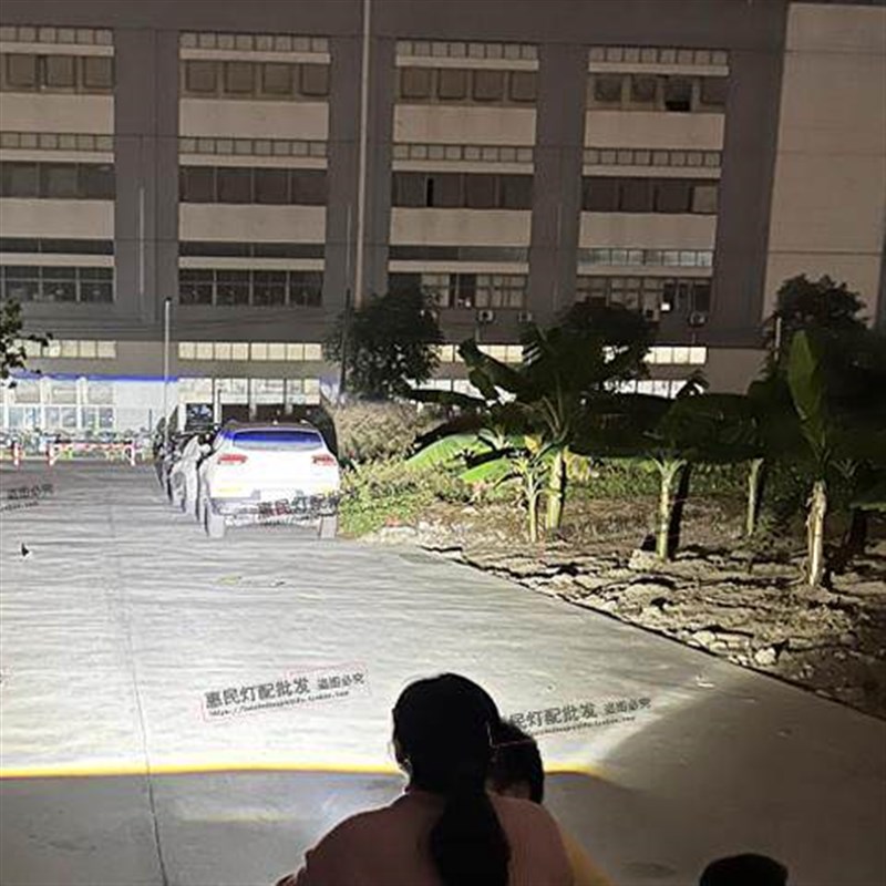 1.5寸短LED大灯改装远近矩阵模组平切线透镜超亮百搭通用模组鱼眼
