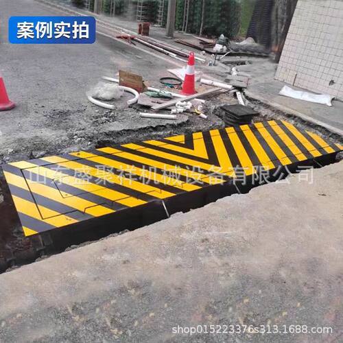 大门安全基础设施 粤飞 多种安全保护限制车辆流量液压翻板路障机