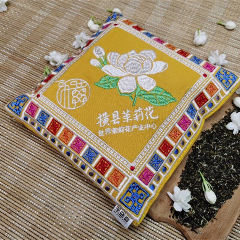 茉莉花车载香包车用香袋衣橱天然持久香气车内茶香除味香熏包汽车
