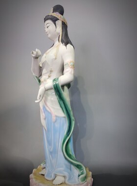 石湾陶瓷精品公仔观音娘娘佛像新中式客厅玄关盆景搭配装饰