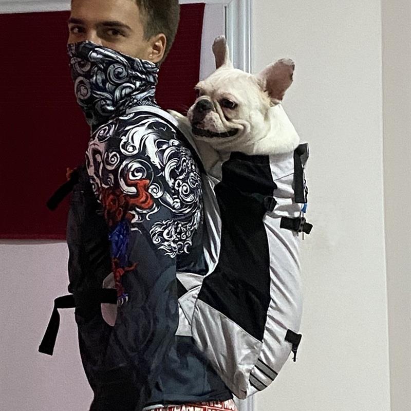 2026新款宠物背包双肩中型犬狗包骑车爬楼法斗柴犬雪纳瑞柯基比熊