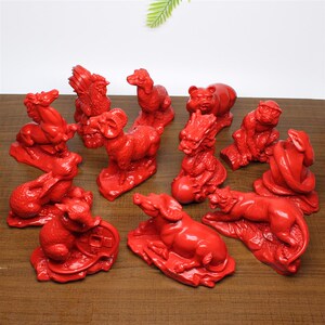 开运朱砂家居汽车办公室摆件地支十二生肖三合贵人虎马狗寅午戌合