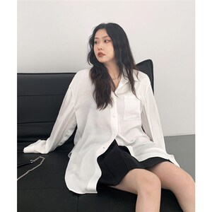 CV大码女装 秋季新款肌理感中长款衬衫女侧开叉宽松长袖衬衣胖MM