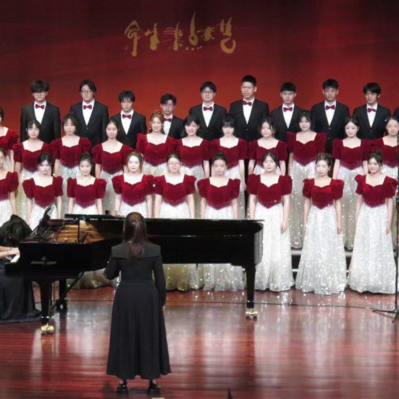 大合唱团演出服女长裙新款主持人晚礼服红歌比赛学生舞台表演红色