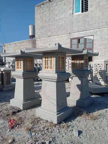 日式仿古做旧石雕石灯庭院地灯