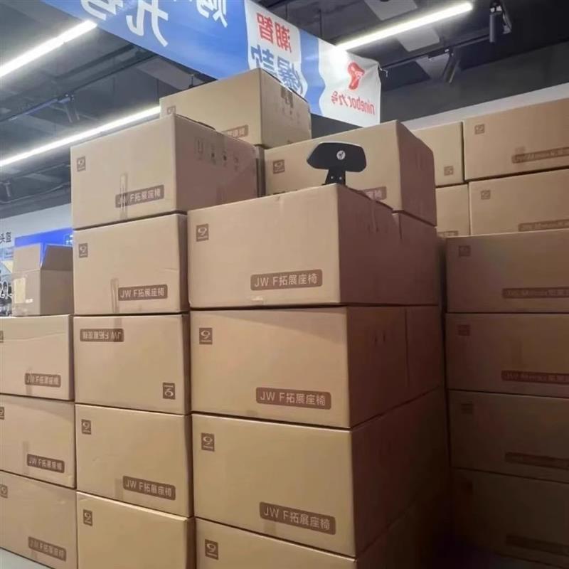 适用九9号电动车Fz110双人座椅一体座椅加长座椅靠背脚垫尾箱