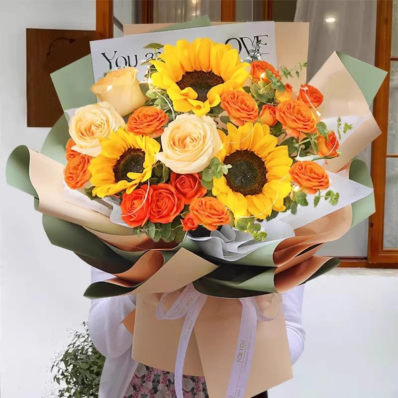 香槟玫瑰混搭向日葵花束鲜花速递全国同城生日礼物广州全国配送