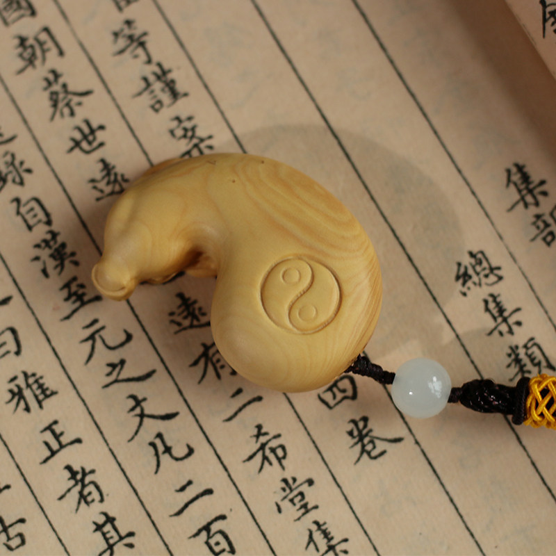 小叶黄杨木生肖牛手把件随身盘玩钥匙扣挂件实木雕刻工艺扭转乾坤