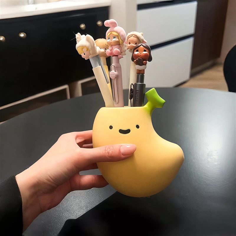 蕉个朋友吧~香蕉笔筒办公室桌面文具收纳盒化妆刷收纳筒装饰摆饰