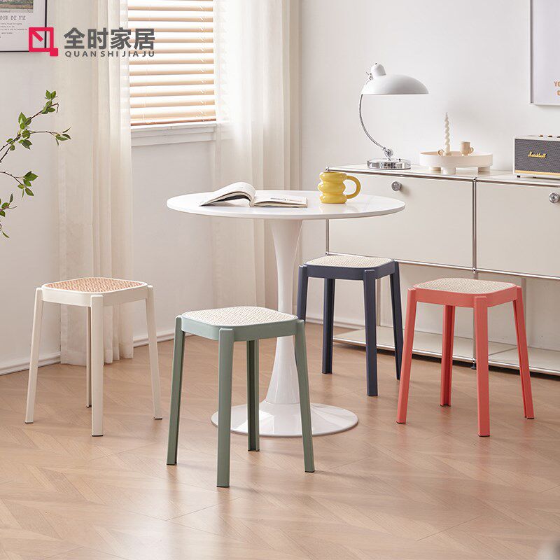塑料凳子加厚方凳可叠放成人餐桌凳简约胶凳餐厅备用登子家用高凳