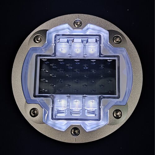 直径150高50MM6颗螺丝抗压60吨嵌入式LED太阳能道钉灯小区亮化