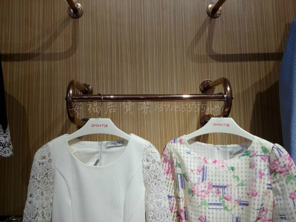 服装展示架上墙正挂侧挂架子承重好不锈钢玫瑰金貂皮草衣服架包邮