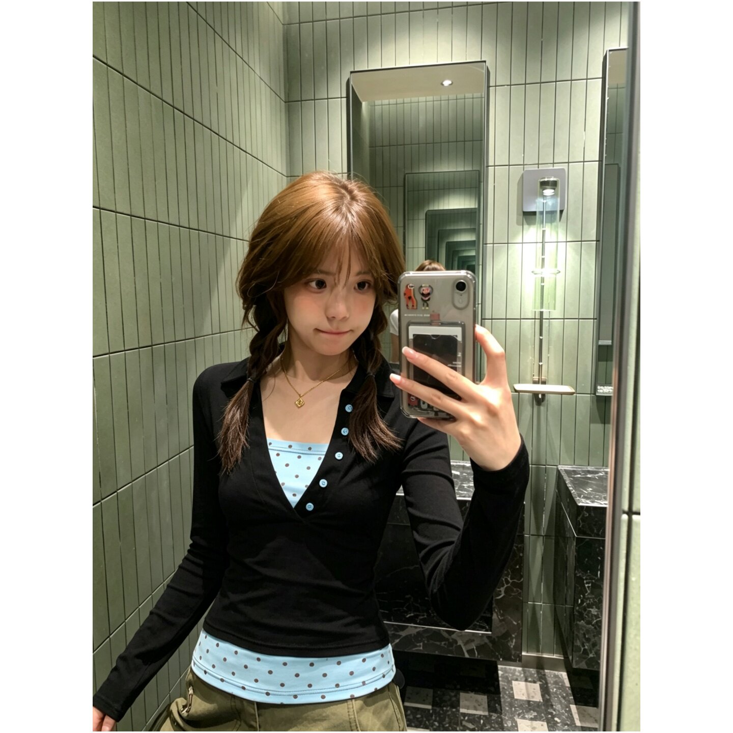 韩系假两件波点拼接翻领长袖t恤女2026年秋季黑色修身甜辣妹上衣