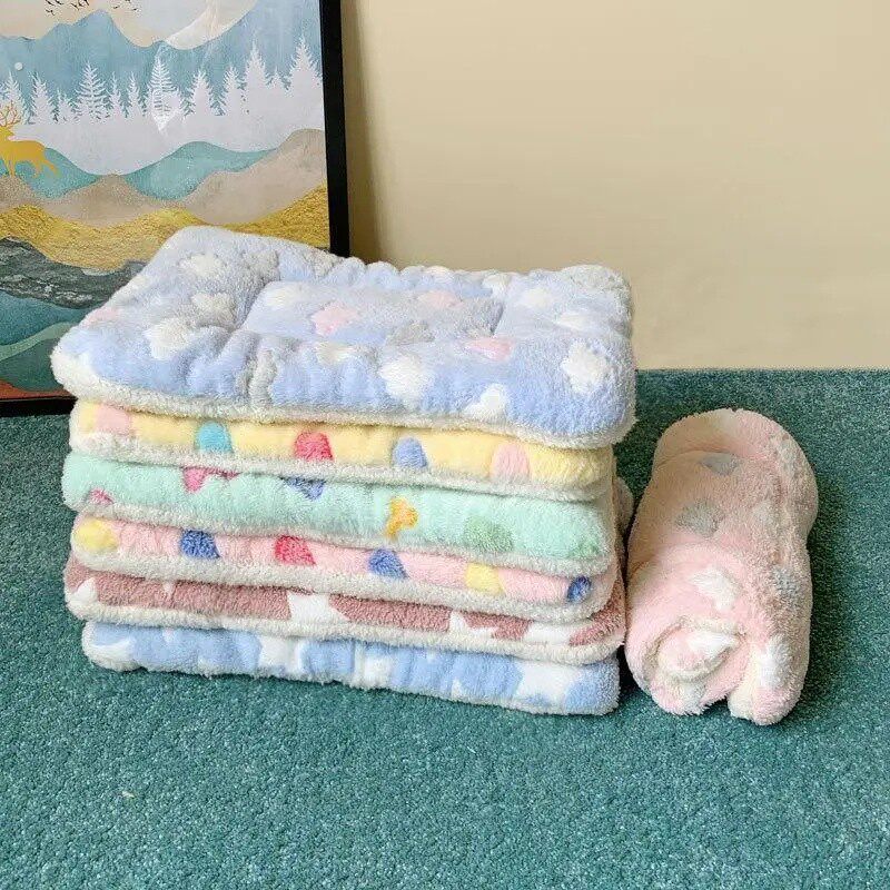 宠物棉垫加厚保暖兔子荷兰猪龙猫豚鼠睡垫法兰绒毛毯小宠冬季用品