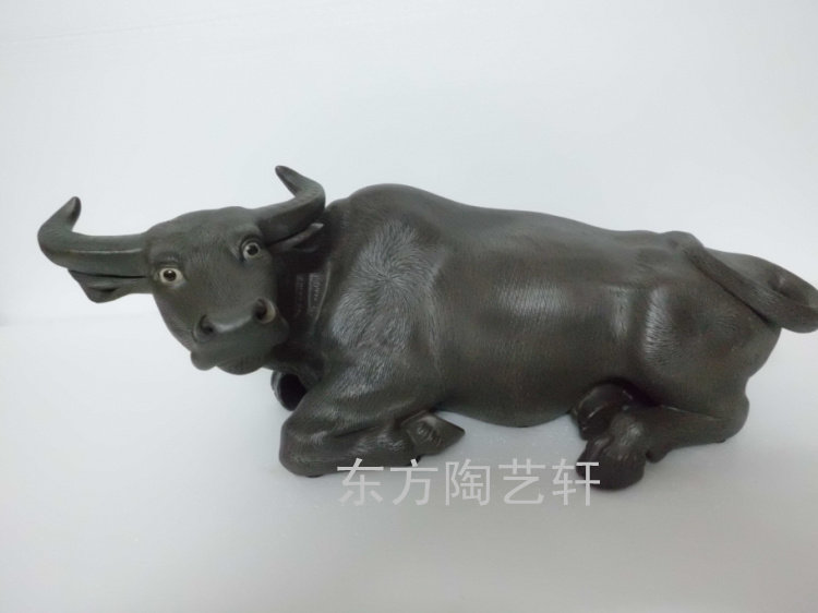 陶瓷卧牛摆件工艺品 水牛办公室摆件 大号 前台摆设 黑牛开业送礼