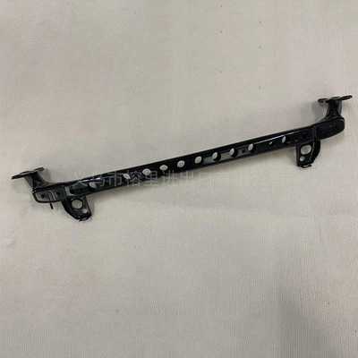 适用于19款雪佛兰迈锐宝XL水箱下横梁radiator support 22978216