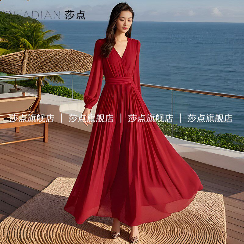2025新款V领红色雪纺薄纱连衣裙女夏长款度假风收腰长裙大摆裙